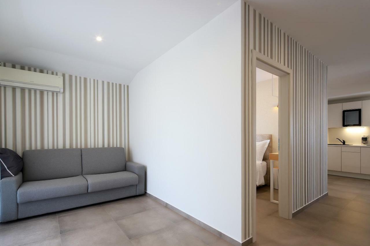 Apartments Vip Residence Пиран Екстериор снимка